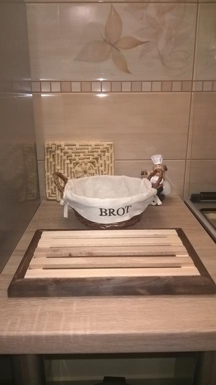 Pongracz Apartman Зирц Экстерьер фото