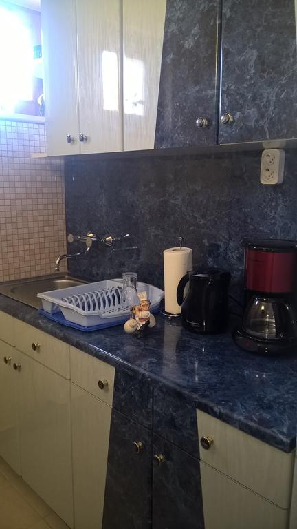 Pongracz Apartman Зирц Экстерьер фото